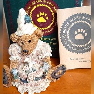 Bailey’s Birthday Boyd’s Bear figurine 1993